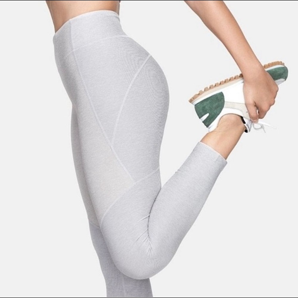 OUTDOOR VOICES Leggings Warmup athletic workout active athletic gray size small